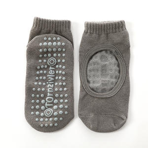 कस्टम लोगो पेशेवर महिला विरोधी पर्ची मोजे पकड़ योग मोजे - Product Image 5