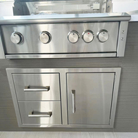 Cuisine extérieure avec 4 brûleurs à gaz naturel et grille de cuisson en acier inoxydable - Conçue pour les restaurants