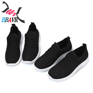 รองเท้าผ้าใบผู้ชายแบบผูกเชือกแฟชั่นขายส่งออนไลน์ สีดำ - Product Image 4