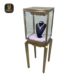 Vitrina de Calidad Museística Premium con Iluminación LED Personalizada, Cerradura de Seguridad y Estética Elegante para Casa de Subastas - Product Image 6