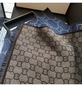 Sciarpa in <span class=keywords><strong>Cashmere</strong></span> Versatile con Lettera C, Design Semplice ed Elegante, Look Retrò, Calda e Confortevole, Lunga per l'Inverno, Vendita all'Ingrosso - Product Image 5