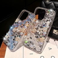 Coque de téléphone portable de luxe scintillante motif floral pour iPhone 17 16 15 14 13 Pro Max, antichoc, avec dos transparent orné de diamants et de paillettes