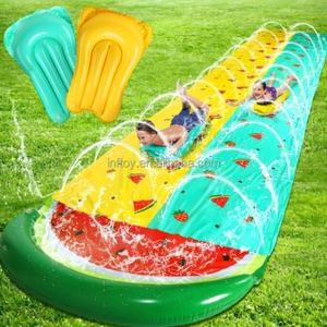 Tapis de jeu aquatique gonflable pour jardin, toboggan aquatique en forme de fruit, jouet d'été à pulvérisation d'eau, tapis de jeu extérieur pour gazon, toboggan aquatique pastèque - Product Image 6