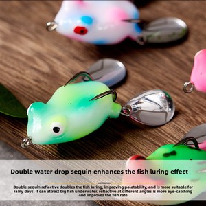 Vente chaude 3.2cm 4.5g Blackfish Double Spinner <span class=keywords><strong>Grenouille</strong></span> Leurre Bionique Pêche De Fond pour Bar et Poisson D'eau Salée pour La <span class=keywords><strong>Position</strong></span> Du Lac - Product Image 3