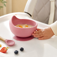 Ensemble de vaisselle pour enfants en silicone de qualité alimentaire, assiette à ventouse, bol, tasse à collation, bavoirs souples pour bébé - pour l'alimentation des bébés