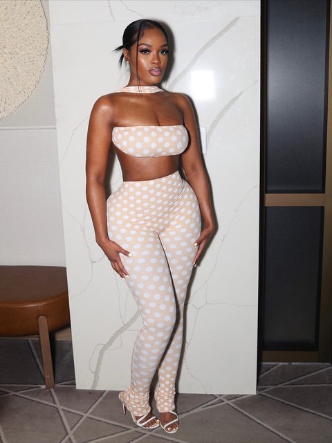 Wholesale New Arrivals Popular 2026 Women Clothing Backless Digital Printed 2 Piece Set