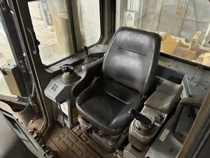 Bulldozer SHANTUI S22 SD32 Usato con Poche Ore di Utilizzo, Bulldozer Caterpillar Usati - Product Image 5