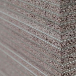 Tableros de Fibra de Madera con Superficie Acabada, Material de Pino, Pegamento E2, 18 mm, OSB para la Fabricación de Puertas de Cocina y Dormitorio - Product Image 3