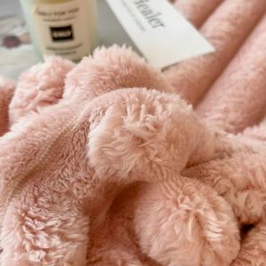 All Season Solid Color Thickened Wide Striped Multifunctional Blanket Can Be Used As Bed Sheet Cover Blanket Nap Blanket - Product Image 6