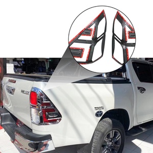 ชุดแต่งตัวถังรถยนต์คุณภาพสูง ชุดแต่งรอบคัน สำหรับ Toyota Hilux Revo ปี 2016-2022 - Product Image 2