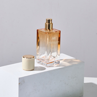 Flacon de parfum de luxe de haute qualité, carré, transparent, dégradé, 30ML50ML100ML, avec vaporisateur à pompe, flacon de parfum vide personnalisé