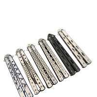 Couteau pliant d'entraînement Balisong non affûté, lame en acier inoxydable, couteau de poche EDC léger et portable, finition lisse
