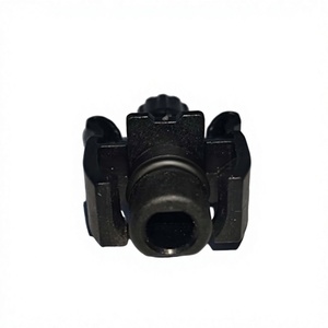Vanne de vidange de radiateur C1B1-8C362-AA compatible avec Ford Fiesta et Mondeo - Product Image 2