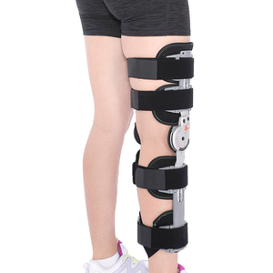Attelle orthopédique post-opératoire pour immobilisation et stabilisation des articulations de la jambe, avec support articulé pour le genou - Product Image 1