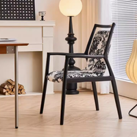 Fauteuil en tissu imprimé rétro avec structure en bois massif, chaise de salle à manger pour la maison et l'hôtel, personnalisable