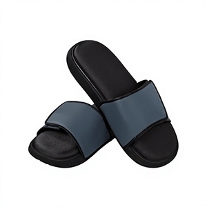 Nouvelles tongs sportives tendance pour hommes, grandes tailles, semelles souples, doublure en PU, chaussures de plage à clipser, confort estival, légères - Product Image 2