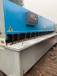 Máquina de Corte de Metal QC12K de Excelente Calidad, Longitud de Cuchilla de 3200 mm, Semiautomática, Hidráulica, Grosor de Corte de 12 mm - Product Image 3