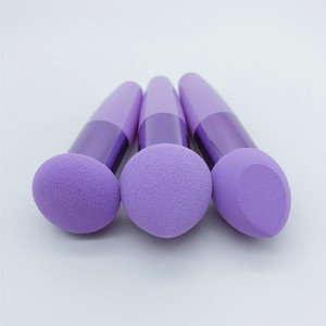 Éponge de maquillage avec manche pour fond de teint liquide, crème, fard à paupières et application visage - Product Image 4