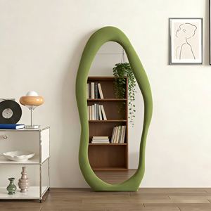 กระจกกรอบผ้าสักหลาดทรงพิเศษ ปรับแต่งโลโก้ได้ - Product Image 1