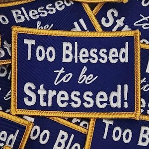 Vendita all'ingrosso frase incoraggiante patch ricamate per tessuto con ferro su supporto per i vestiti - Product Image 3