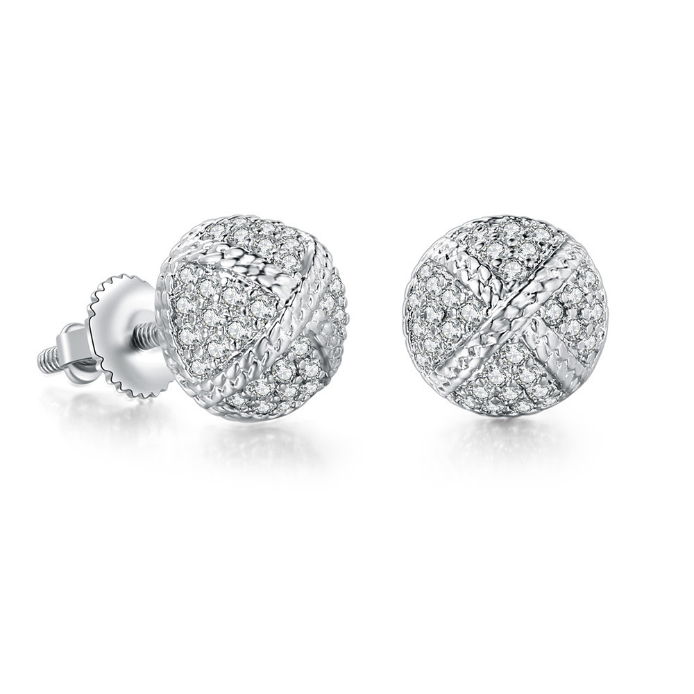 One silver cross earring