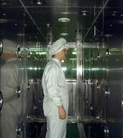 Chambre de douche à air automatique en acier inoxydable avec système de purification d'air pour l'industrie de la viande et les abattoirs