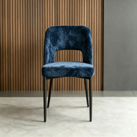 Chaise de salle à manger moderne en velours, chaise d'appoint à dossier ajouré, chaise de loisirs à pieds en métal noir pour salle à manger, cuisine, maison