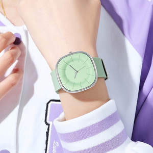 Reloj de silicona minimalista, creativo y de alta gama para mujer - Product Image 2