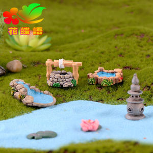 Ornamenti in Resina per Micro Paesaggi Retrò e Antichi, Scena Cartoon con Faro del Lago del West, Pozzo d'Acqua, Piccolo Ponte e Acqua Corrente - Product Image 1