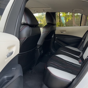 Toyota Corolla d'<span class=keywords><strong>occasion</strong></span> 2019, 1.2T automatique, conduite à gauche, toit ouvrant, grand écran <span class=keywords><strong>de</strong></span> console <span class=keywords><strong>centrale</strong></span>, sièges en cuir, phares à LED - Product Image 6