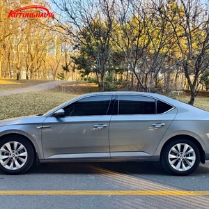 Auto Usata <span class=keywords><strong>Skoda</strong></span> <span class=keywords><strong>Superb</strong></span> a Benzina 2.0T 7DCT Berlina Veicolo Usato con Rapporto di Ispezione Certificato Auto di Lusso Vendita all'Ingrosso Cina - Product Image 4