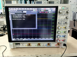 Osciloscopio Keysight DSOS054A HD de 500 MHz, 4 Canales Analógicos, Profundidad de Memoria Máxima de 8 Millones de Puntos, Frecuencia de Muestreo Máxima de 20 GSa - Product Image 1
