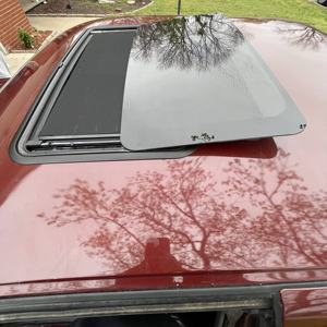 Ensamblaje de Alerón de Techo Solar Eléctrico Universal para Automóvil Clásico Grande - Product Image 2