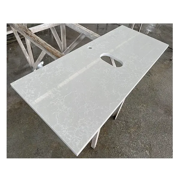 Dessus de table en quartz artificiel Calacatta Dessus de table en quartz blanc Comptoir de cuisine