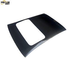 แผ่นปิดหลังคาคาร์บอนไฟเบอร์ ปี 2006-2013 สำหรับ Lexus IS พร้อมซันรูฟ ชุดแต่งภายนอกรถยนต์ อุปกรณ์ตกแต่งรถยนต์ - Product Image 2