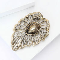 Bros Pin Sayap Wanita Model Tetesan Air Mata Kristal Berhiaskan Rhinestone Alas Logam Bentuk Bunga Hiasan Syal Gaun