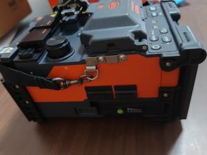 Machine de soudage à fibre optique multifonctionnelle Prix Ilsintech SWIFT K33A Soudeuse à fibre optique tout-en-un - Product Image 3