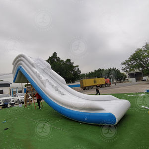 Glissade aquatique pour yacht, jeu sportif, jouet de divertissement aquatique pour yacht, glissade aquatique gonflable essentielle pour les fêtes de yacht, pour les <span class=keywords><strong>vacances</strong></span> d'été - Product Image 2