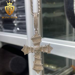 Collier pour homme Wuzhou Blingdiam Jewelry Hip Hop avec pendentif en forme de croix et de crâne, en argent sterling 925 avec moissanite VVS - Product Image 3