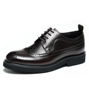 Nouvelles Chaussures Classiques pour Hommes, Marque Populaire, Fabriquées à la Main, Style Patchwork en Cuir de Vachette, Décontractées, Business, Sport - Product Image 5