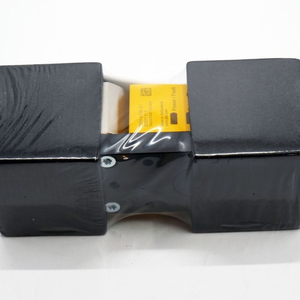 新品・純正 570501 センサー 在庫あり PLCプログラミングコントローラー - Product Image 1