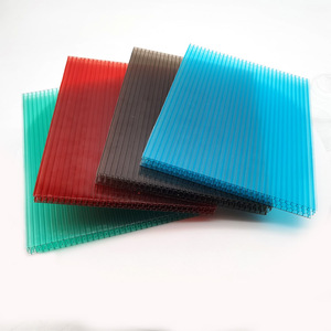 Tôle de toiture en <span class=keywords><strong>polycarbonate</strong></span> résistant aux hautes températures en nid d'abeille de 16 <span class=keywords><strong>mm</strong></span> 20 <span class=keywords><strong>mm</strong></span> pour abris de voiture - Product Image 4