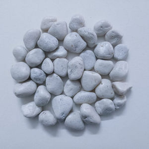 Haute qualité MMArt marque galets blancs graviers 10 gamme couleur revêtement pierre brute exportation qualité pierre concassée modèle MMA-81023 - Product Image 1
