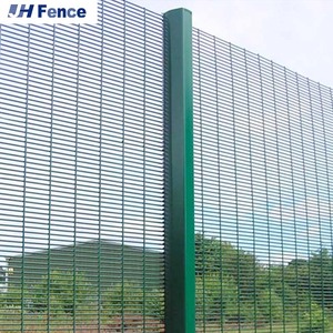 Fil métallique de sécurité anti-montée anti-voleur de haute sécurité soudé à vue dégagée 358 clôture de panneau de maille pour la prison et l'aéroport - Product Image 1