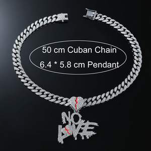 Collar de Lujo con Colgante de Corazón y Letra de Aleación Empalmada Estilo Hiphop, Diseño Personalizado de Moda, Cadena Cubana para Hombre - Product Image 5