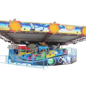 Atracción de Parque de Diversiones, Music Express, Carrusel Giratorio, Interior/Exterior, Fibra de Vidrio/Acero, Capacidad para 40 Personas - Product Image 1