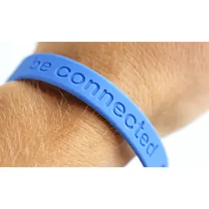 Pulsera de silicona personalizada para merchandising - Product Image 2