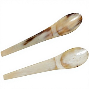 AZ ENTERPRISES Cucharas Hechas a Mano de Cuerno de Búfalo Natural, Diseño Clásico, Mango Largo, Capacidad Personalizable, Duraderas y Ecológicas - Product Image 1