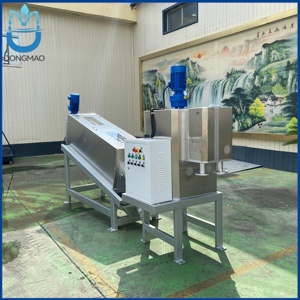 Presse à vis multi-disques compacte en acier inoxydable SS304 pour la <span class=keywords><strong>d</strong></span>éshydratation des boues et le traitement des eaux grises dans les zones touristiques et les réserves écologiques - Product Image 4