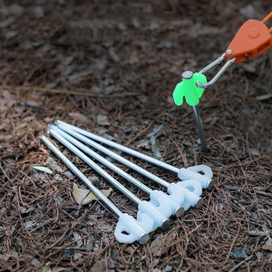 Picchetti da terra glow-in-the-dark da esterno 21cm pioli in acciaio fluorescente <span class=keywords><strong>accessori</strong></span> da campeggio pioli da campeggio antivento addensati - Product Image 1